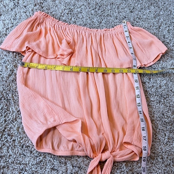 NEW Express Off Shoulder Tie Front Short Sleeve Casual Blouse Top Peach Pink S - Picture 4 of 6